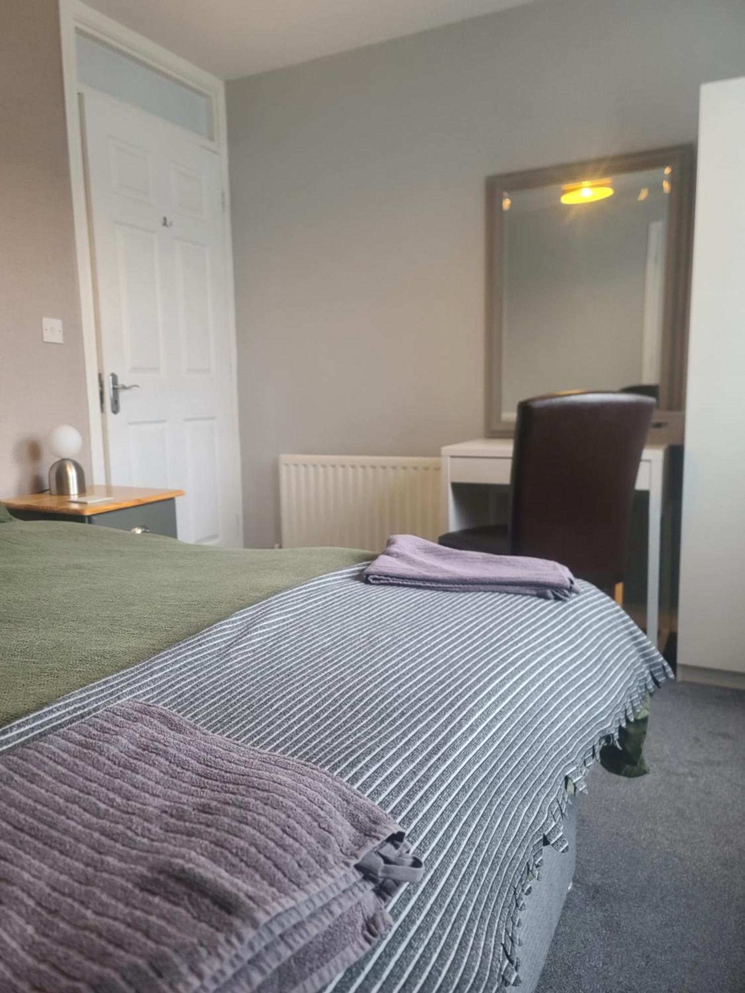 Apartament Edenderry Town House Belfast Zewnętrze zdjęcie
